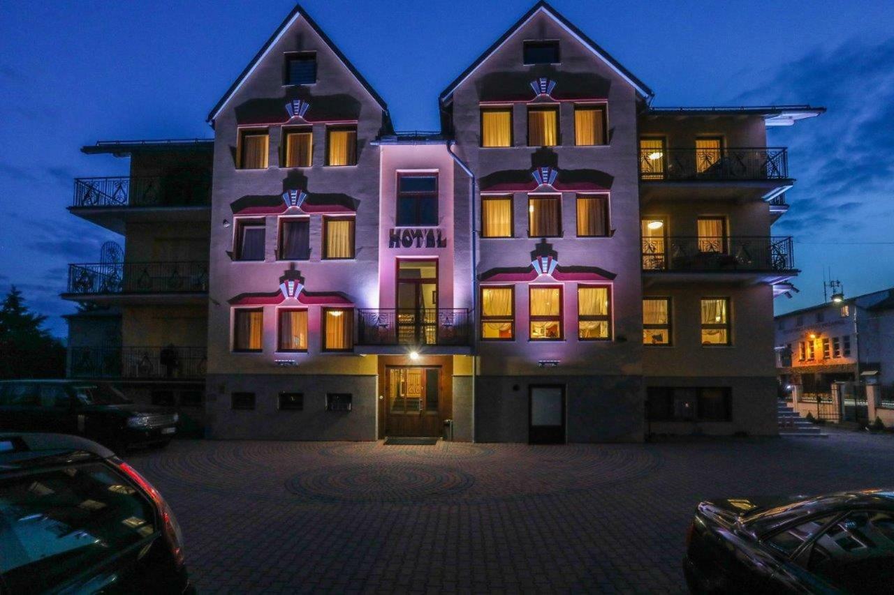 Hotel Milena Milówka Eksteriør bilde